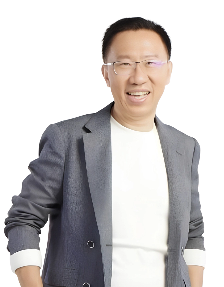 Trainer Isara Yongpiyakul